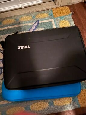 Thule Laptop Case - 16"
